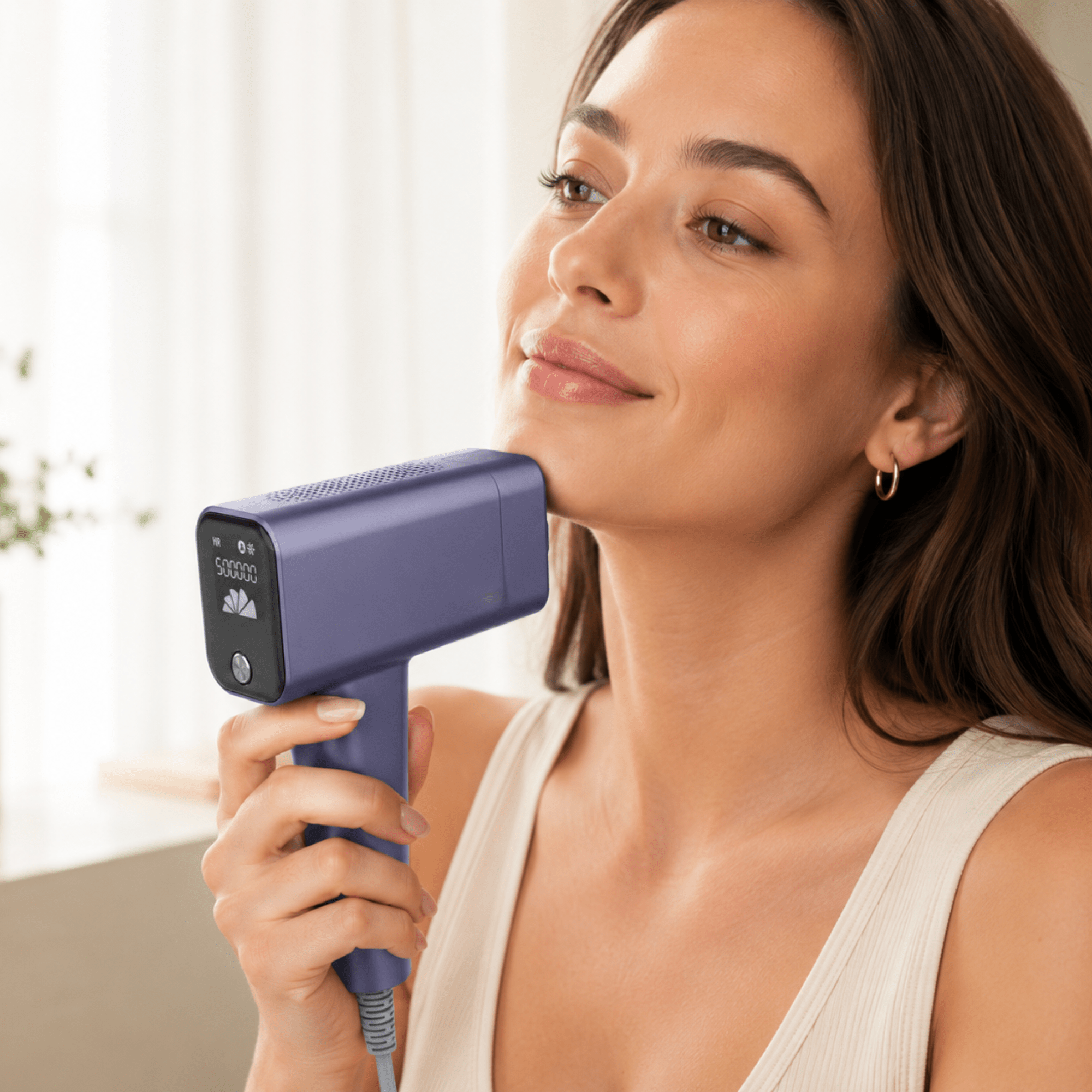 IPL (lumière pulsée intense) ou électrolyse pour les petites zones : qu'est-ce qui fonctionne le mieux sur le menton et la lèvre supérieure ? - Laesera